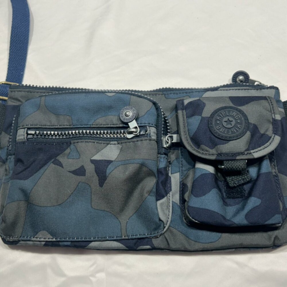 Kipling Sling / Waist Bag in Camo Navy